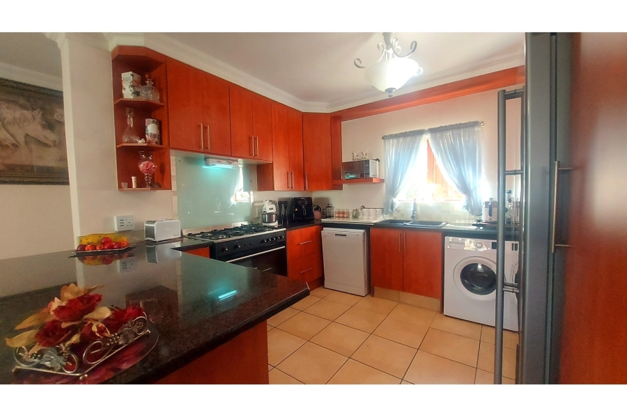 2 Bedroom Property for Sale in Melodie North West